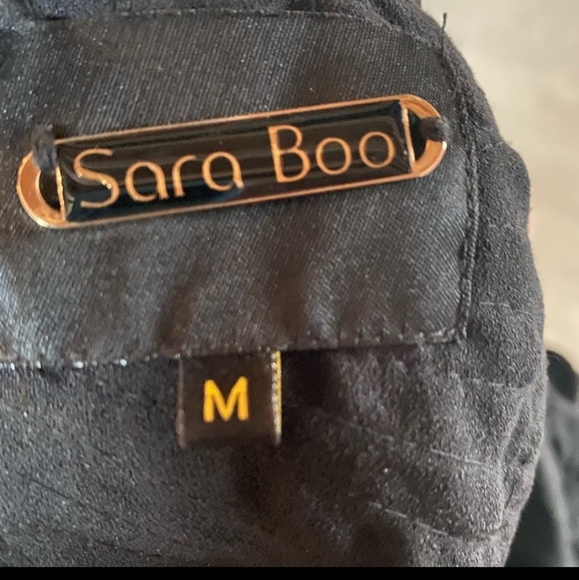 While and Black Cocktail or summer dress with beautiful details - Picture 2 of 3